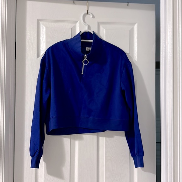 Bundle 3 tops - Picture 7 of 8